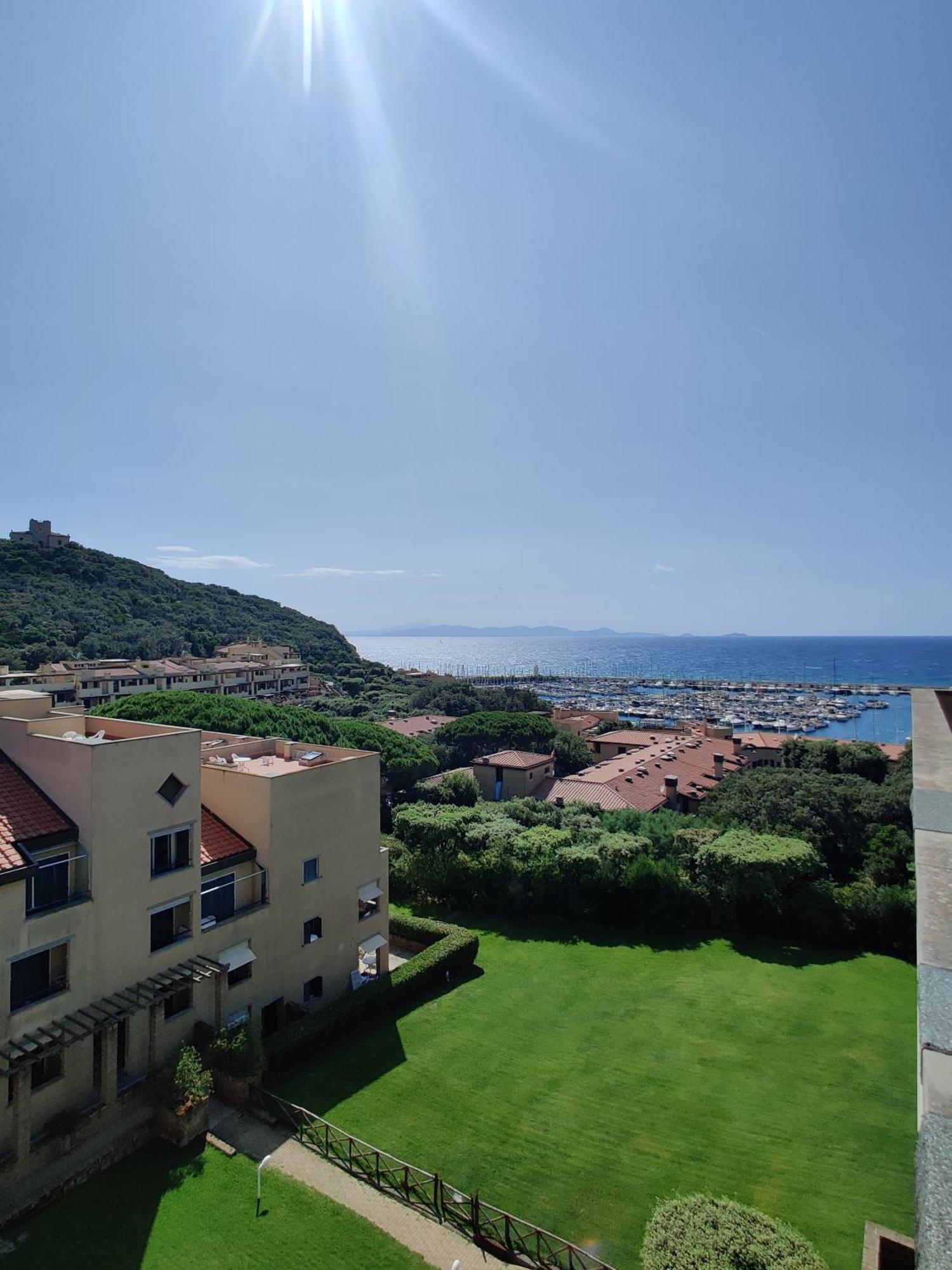 Holiday Homes Marina Apartments Punta Ala Exterior photo