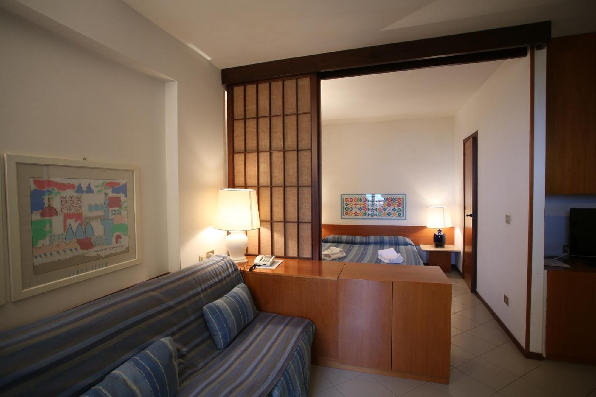 Holiday Homes Marina Apartments Punta Ala Exterior photo